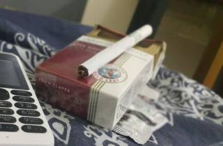 蓝黄什么烟好抽体验独特，回味无穷。